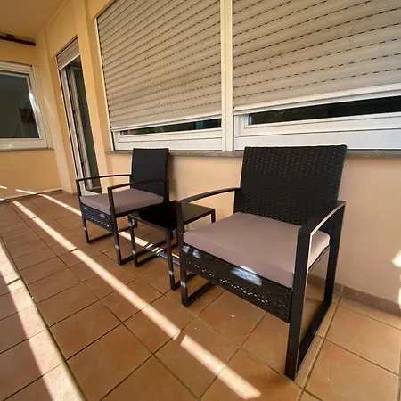 Apartment Sunny Mit Balkon - Kueche - Bad